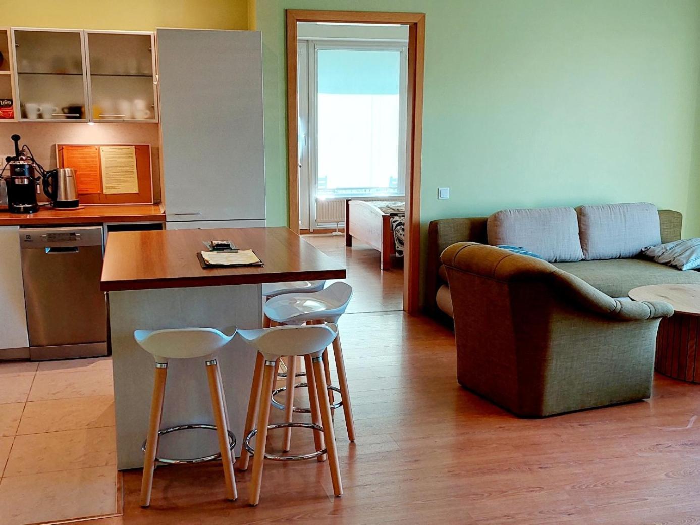 New Very Close To The Centre Apartment
